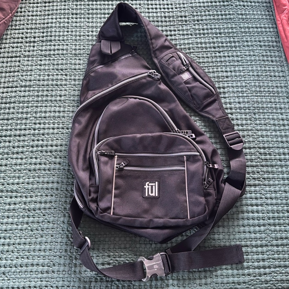 Sling Backpak
